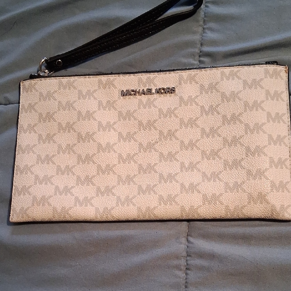 Michael Kors Cream Logo Wristlet